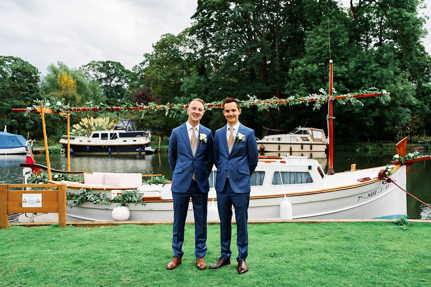  Richard and William Wedding The Swan at Streatley 