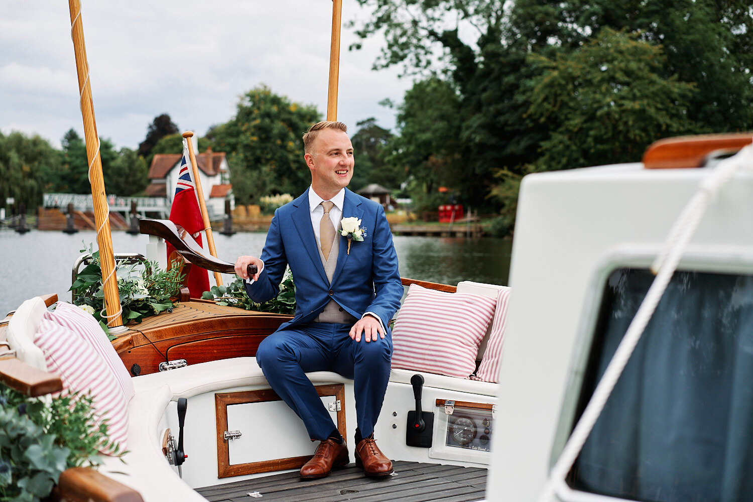  Richard and William Wedding The Swan at Streatley 