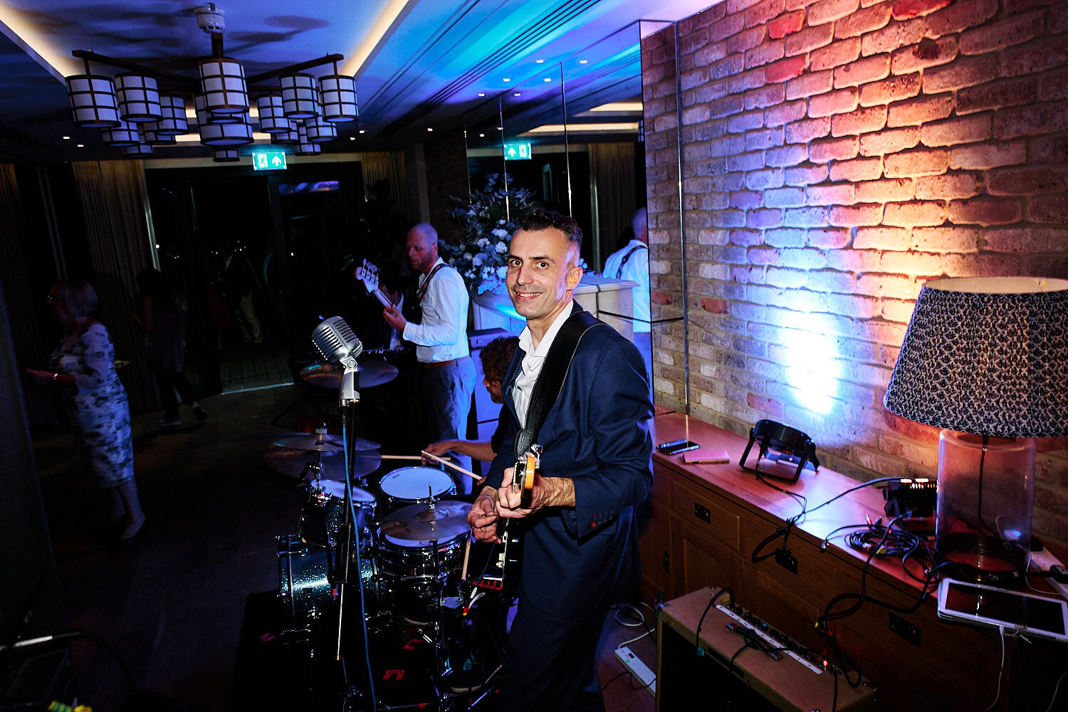  Richard and William Wedding The Swan at Streatley 