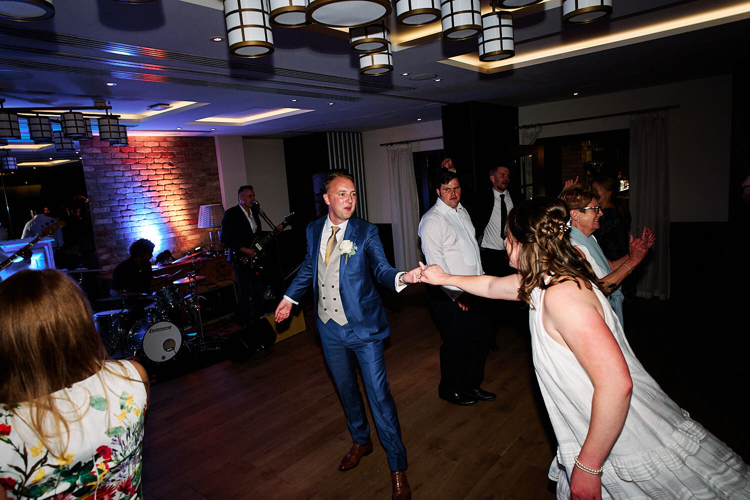  Richard and William Wedding The Swan at Streatley 