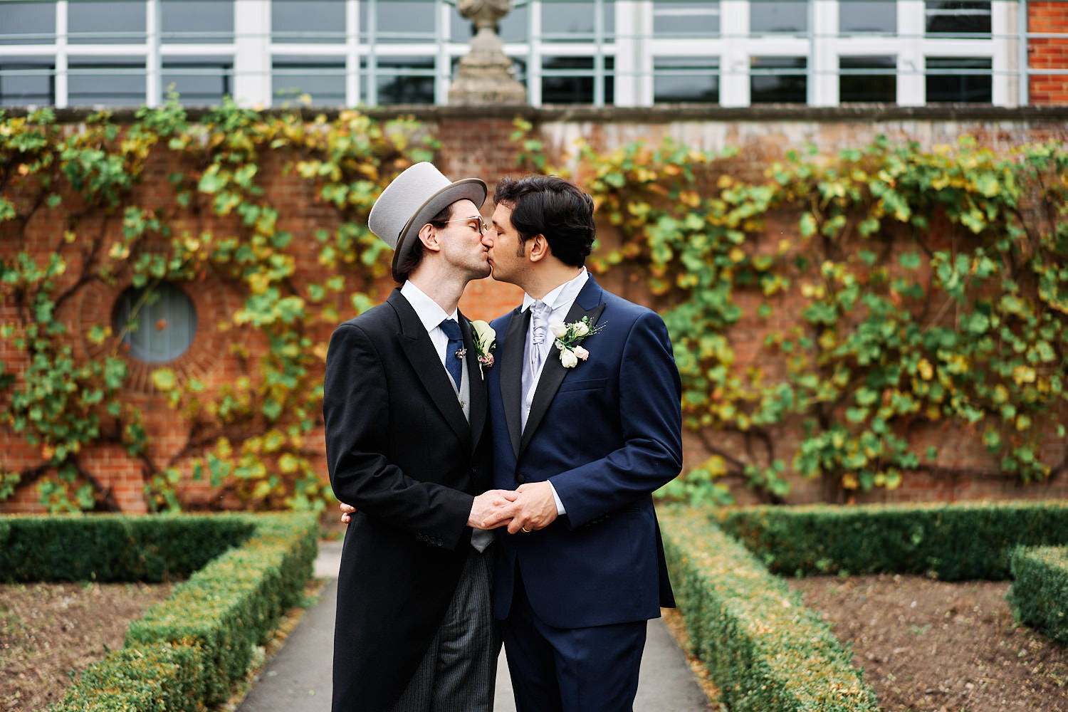  Umberto Musico Wedding South Hill Park Arts Centre and Berystede Hotel 