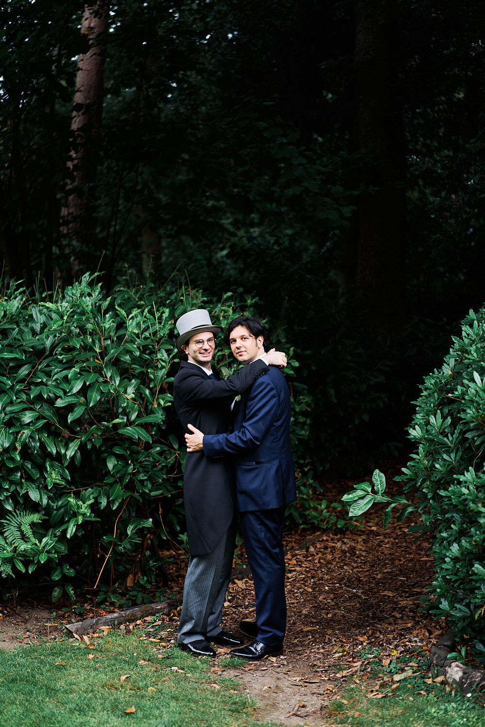  Umberto Musico Wedding South Hill Park Arts Centre and Berystede Hotel 