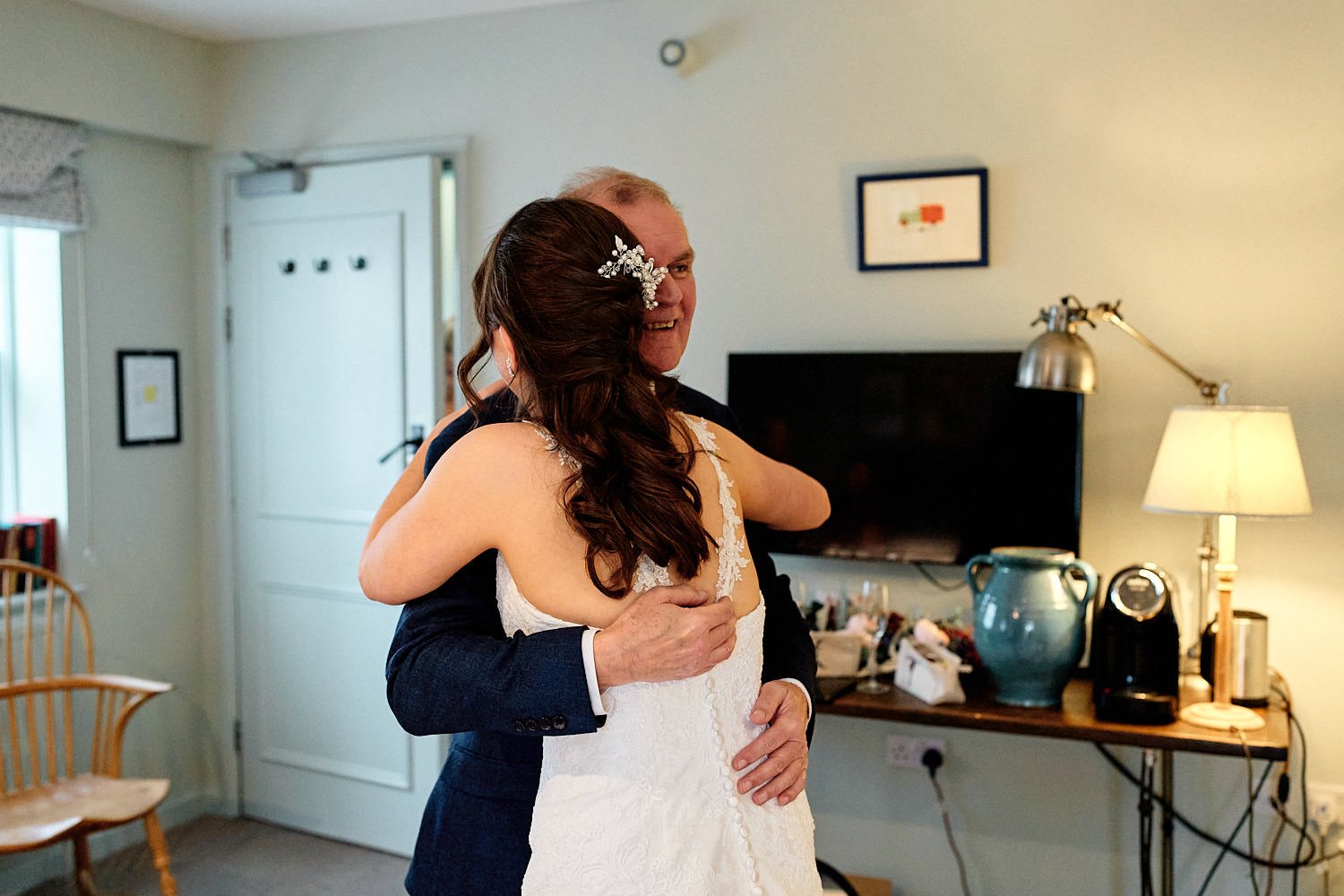  Hannah Oliver Wedding at Bell and Dragon Reading 