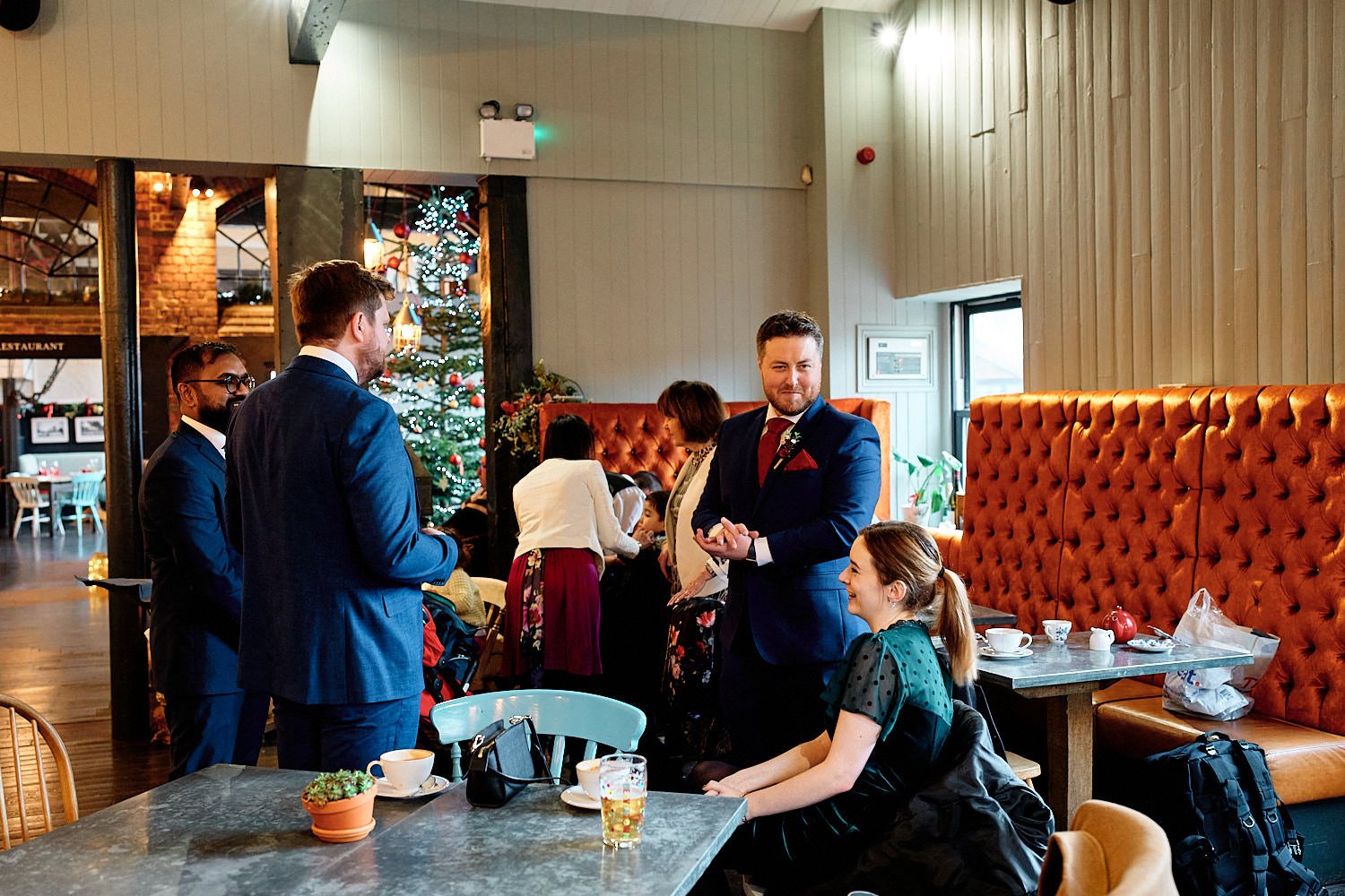  Hannah Oliver Wedding at Bell and Dragon Reading 