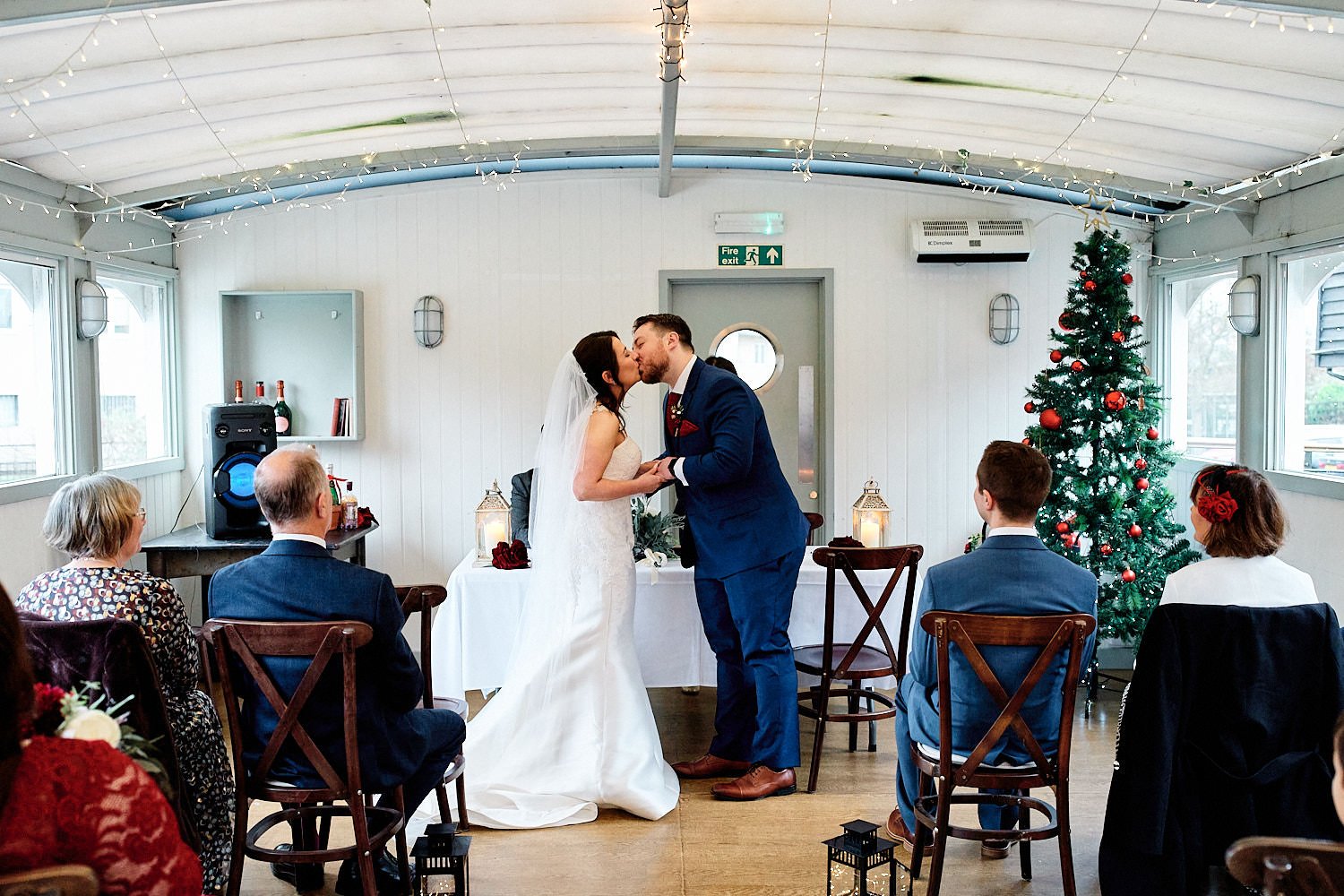  Hannah Oliver Wedding at Bell and Dragon Reading 