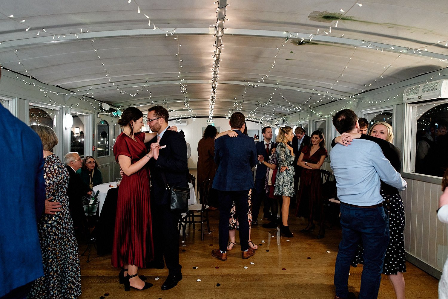  Hannah Oliver Wedding at Bell and Dragon Reading 