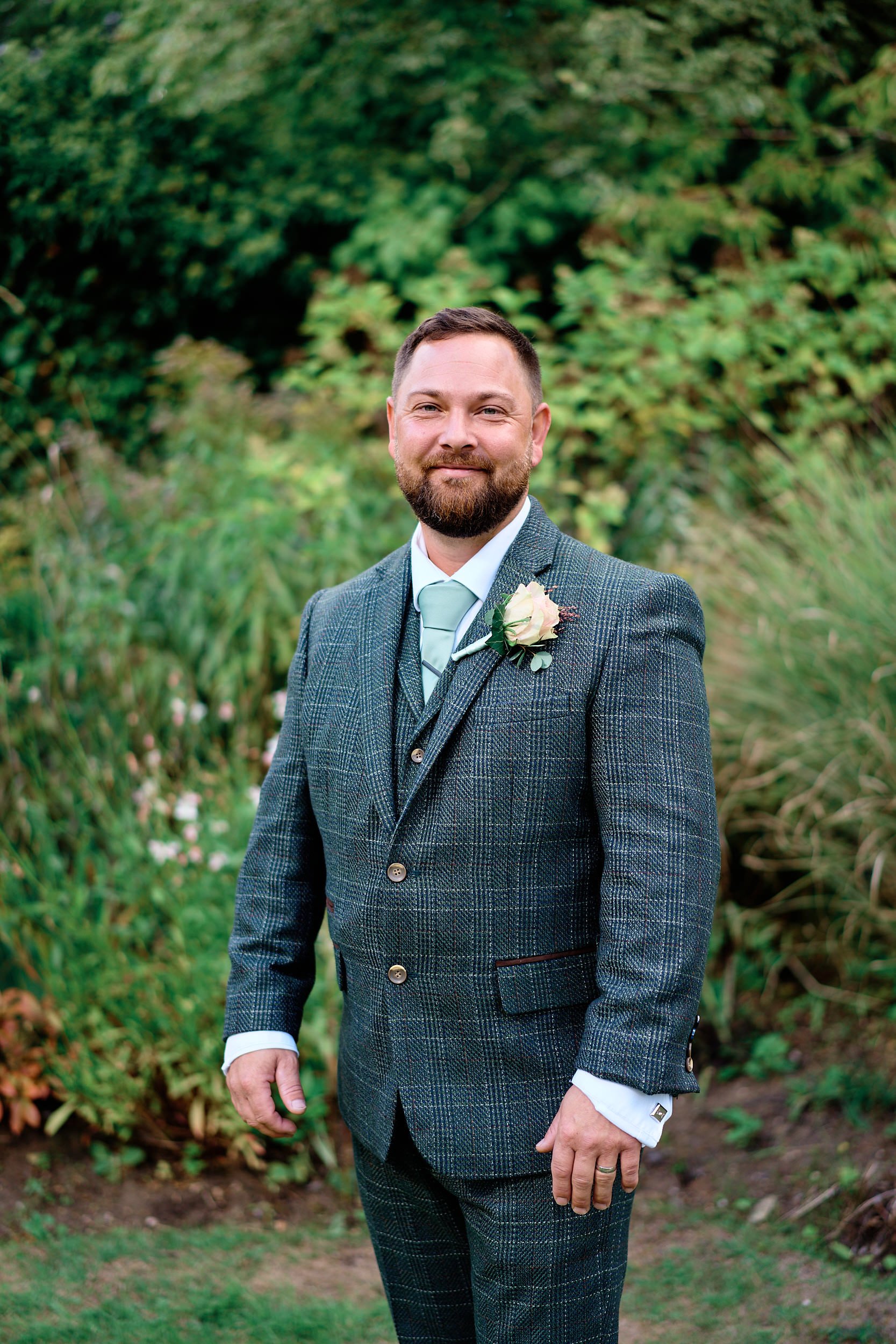  Lauren_James_TheOldBell 