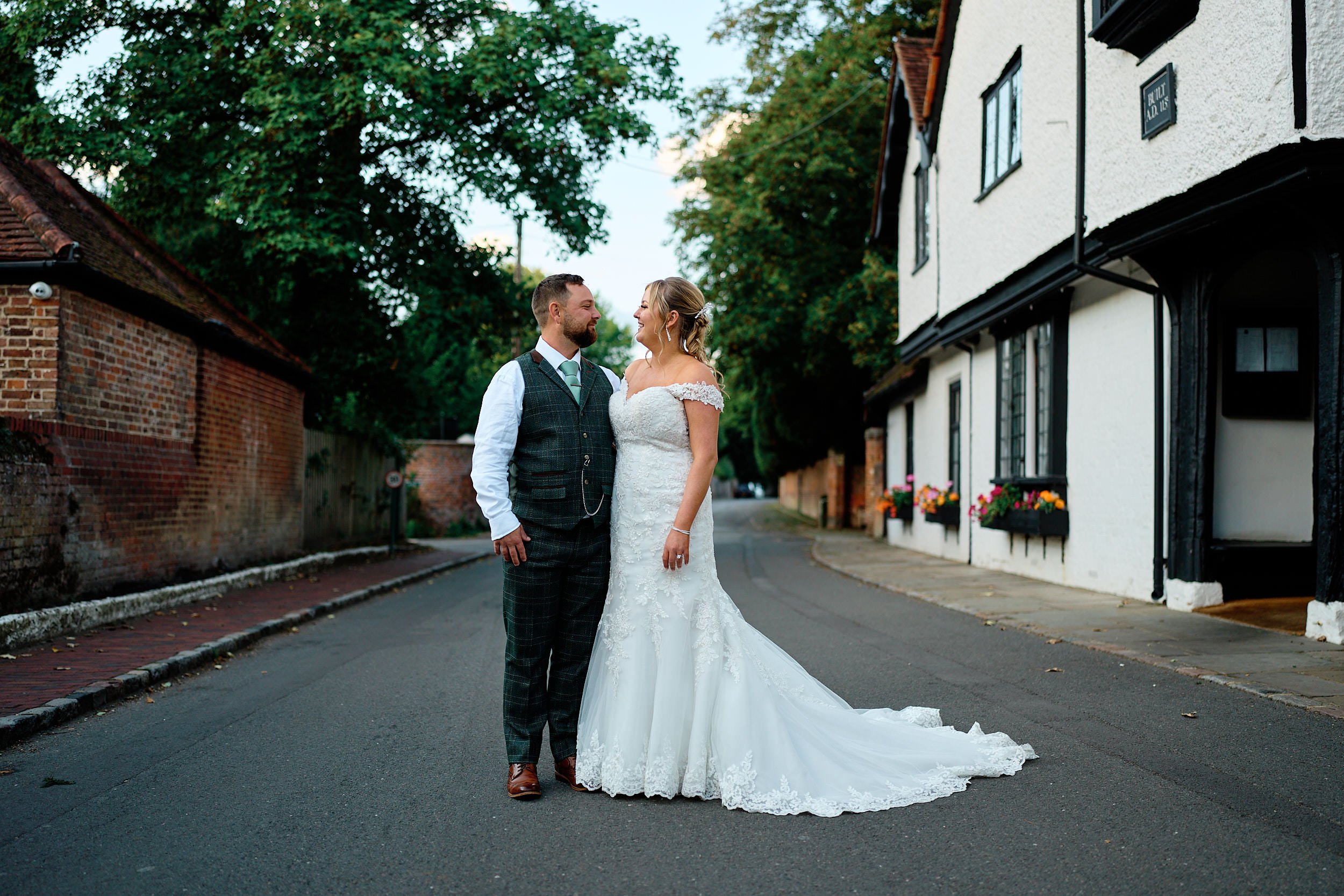  Lauren_James_TheOldBell 