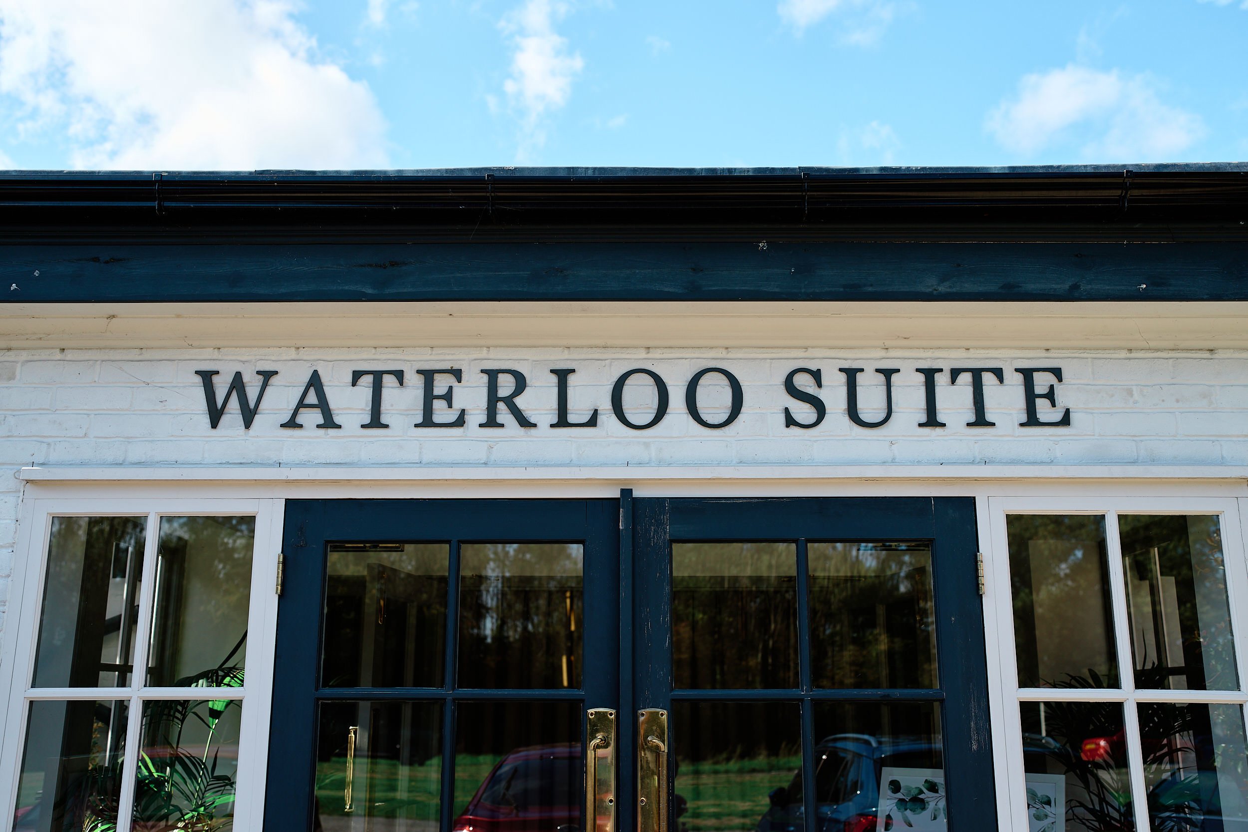  Katrina_Gary_TheWellingronArms 